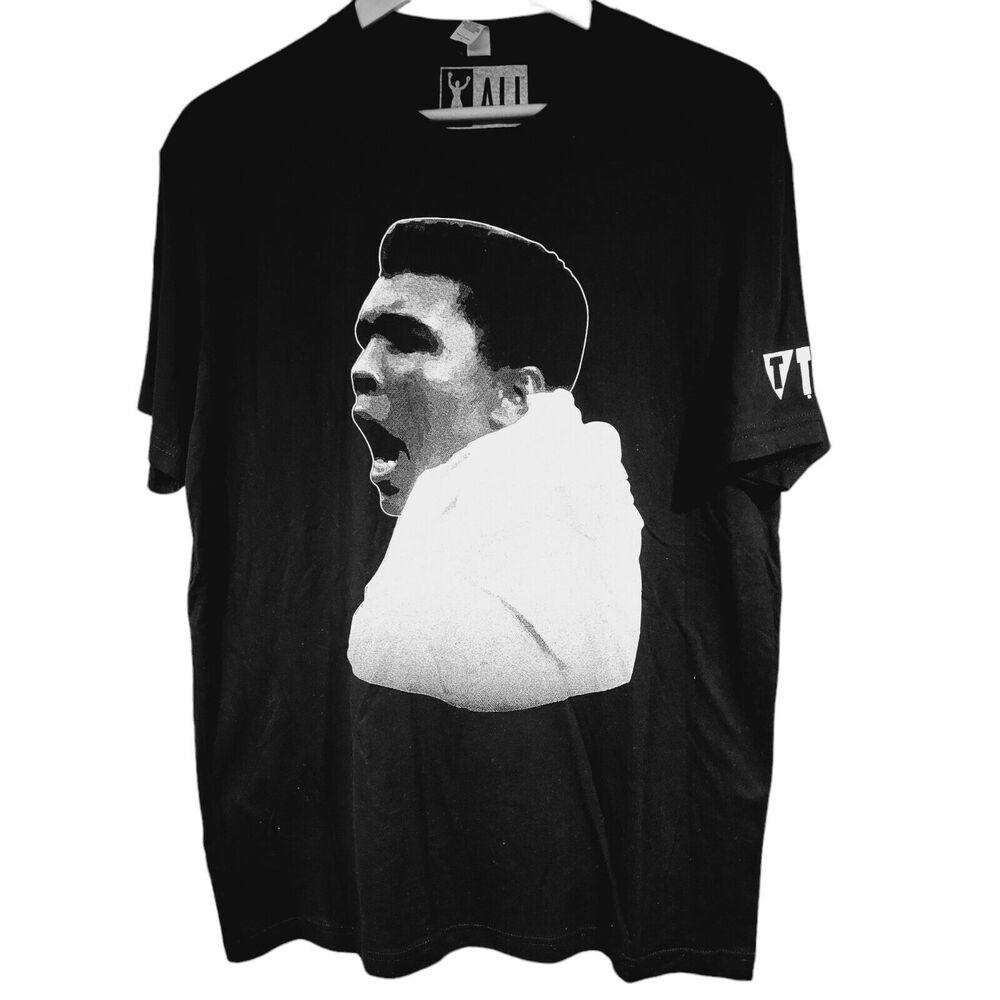 Large Muhammad Ali Premium Black Title Boxing Legacy Quotes T-shirt NWOT
